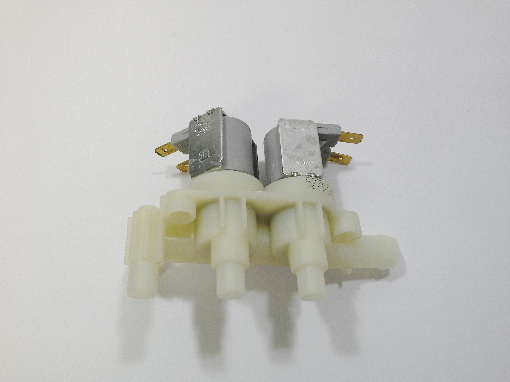 Kenmore Frigidaire Washer Dispenser Valve MIA13024 fits 131974700